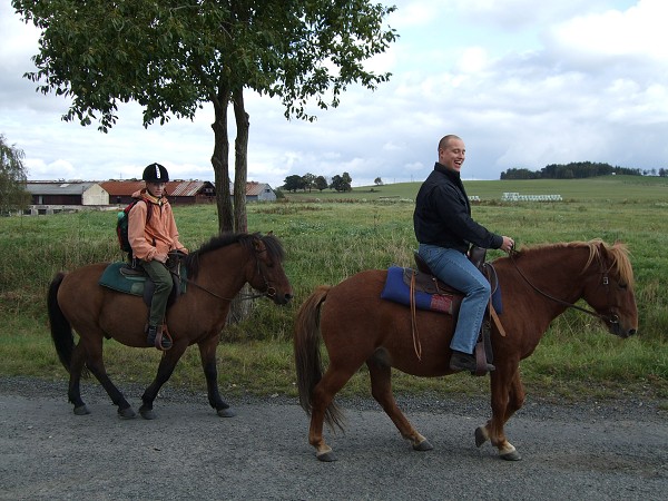 Vcvik jzdy na koni na farm v H. Slavkov II