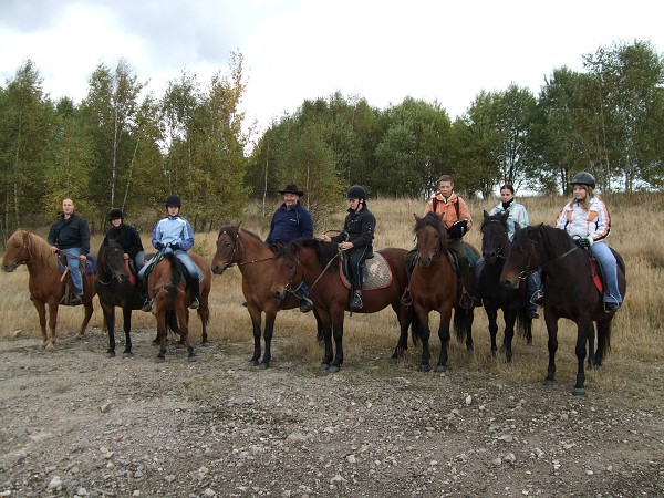 Vcvik jzdy na koni na farm v H. Slavkov II