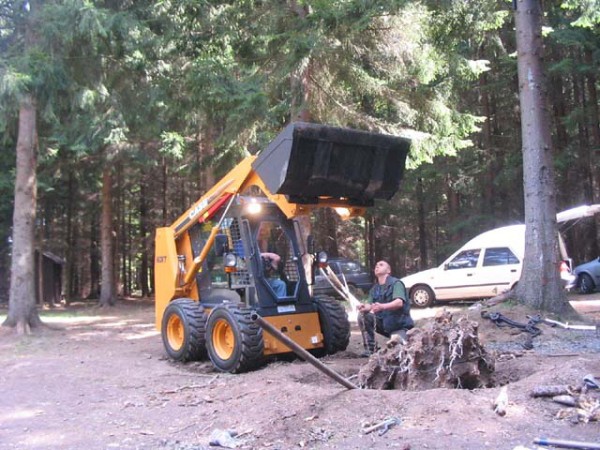 Hubertus 2005 - výpravy a brigády